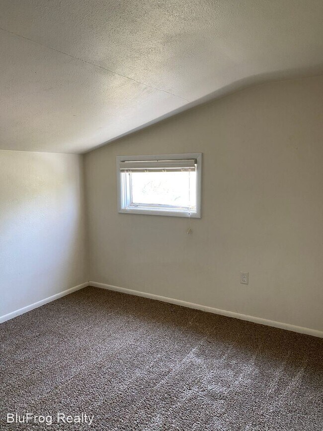 Building Photo - 4 br, 2 bath House - 316 4th Ave SW #1