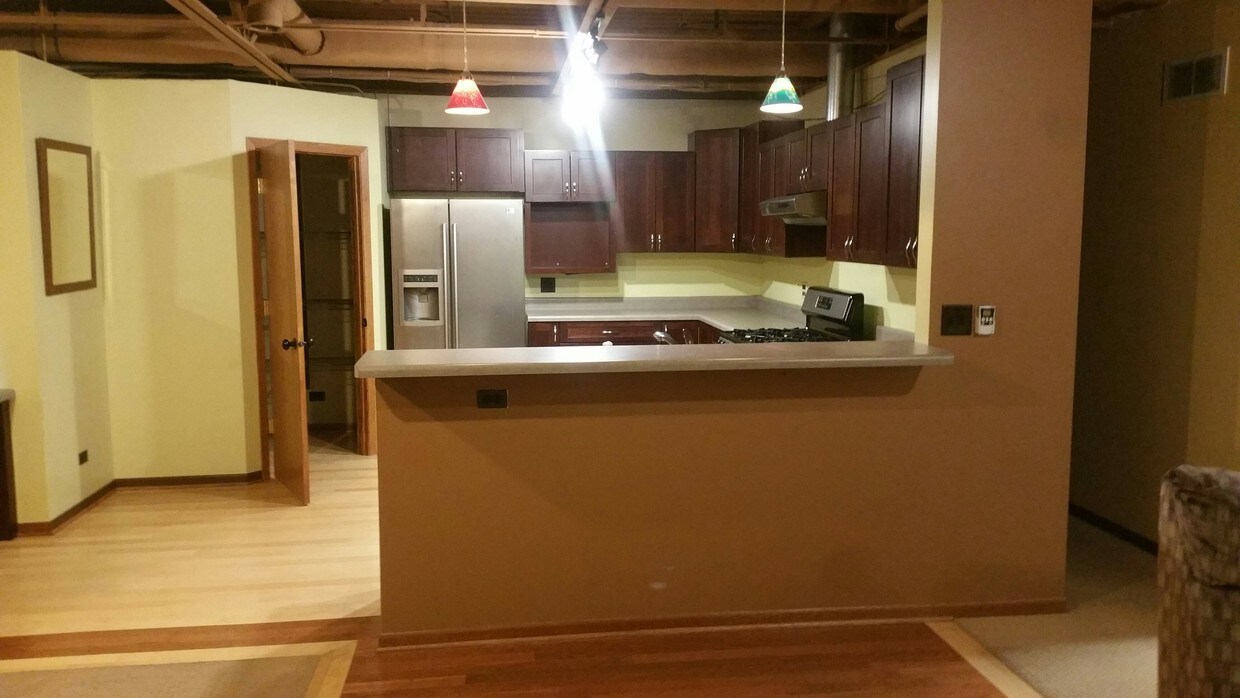 Foto principal - 4645 138th St