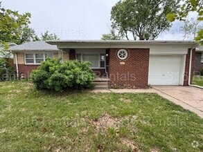 Building Photo - 907 Drury Ln
