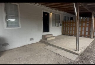 Building Photo - 515 Margil St