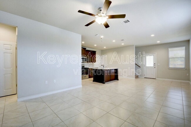 Building Photo - 1803 Los Olivios Wy