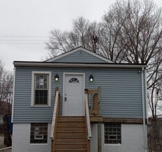 Building Photo - 4806 Alexander Ave