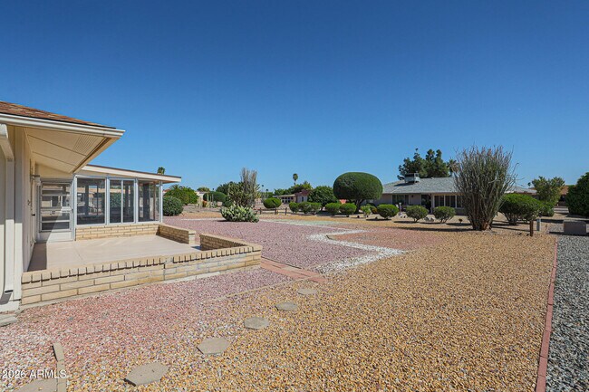 Foto del edificio - 10507 W Brookside Dr