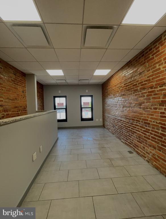 Foto del edificio - 4813 Eastern Ave