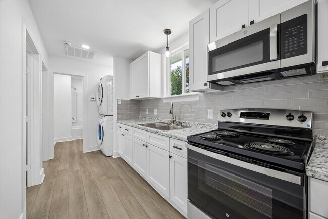 Building Photo - 22837 E Community Dr