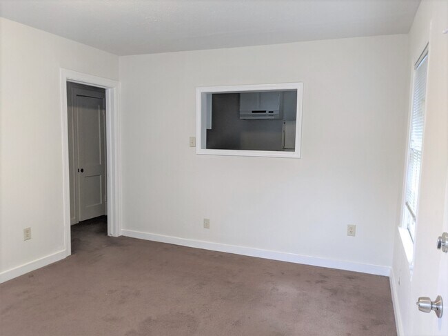 Foto del edificio - 704 E 22nd St