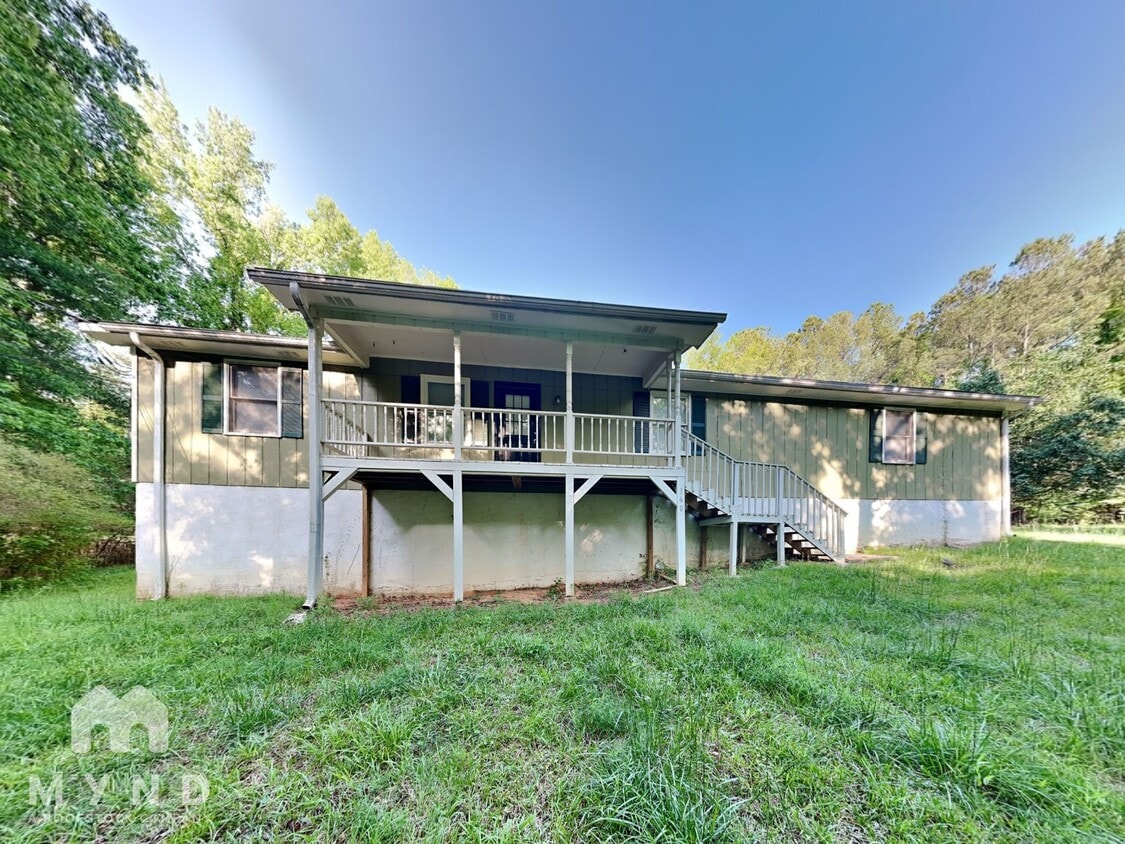 Primary Photo - 360 Heaton Rd