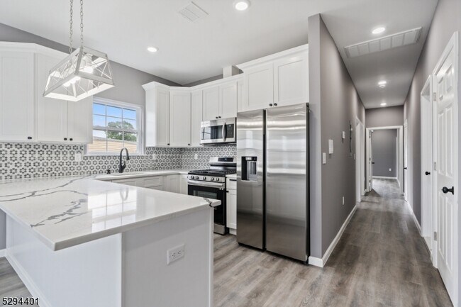 Foto del edificio - 614 Meadow St