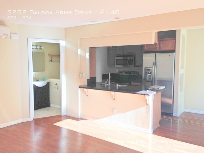 Building Photo - 5252 Balboa Arms Dr