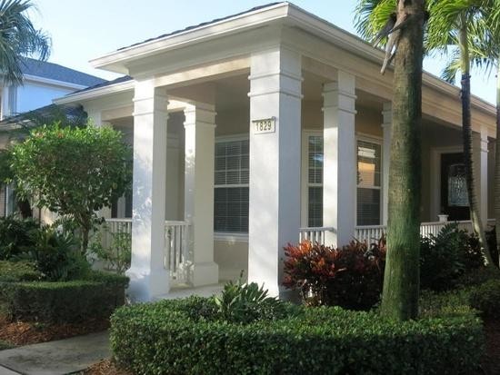 1829 Dakota Drive - 1829  Dakota Drive