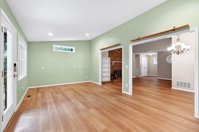 Building Photo - 1210 Neilson Ct