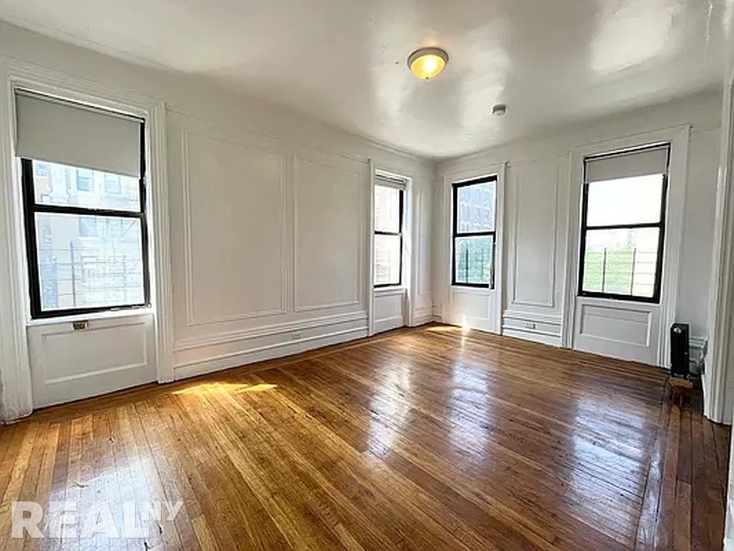 238 Fort Washington Ave Unit 07, New York, NY 10032 Room for Rent in