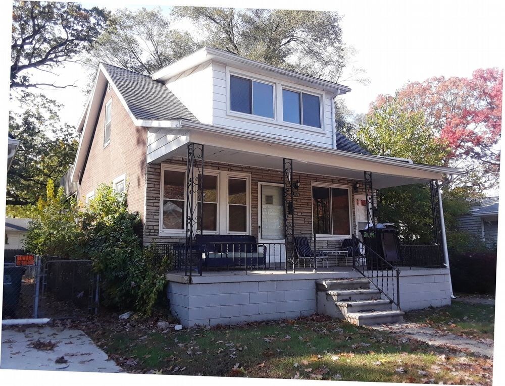 Primary Photo - Beautiful Apartment in Duplex