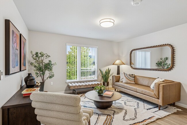 Building Photo - Adara at Totem Lake