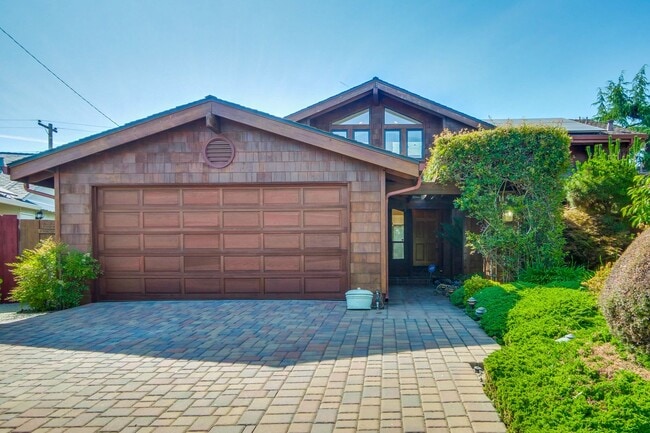 Building Photo - 3 bedroom 2.5 bath  home in San Jose!