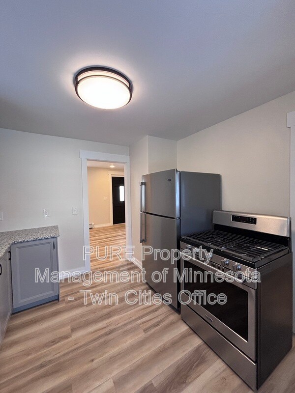 Building Photo - 3636 Quebec Ave S