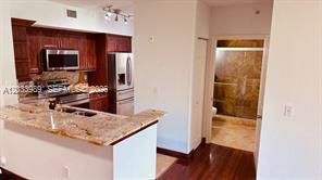 Foto del edificio - 2516 Centergate Dr