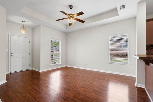 Foto del edificio - 24348 Wilshire Way