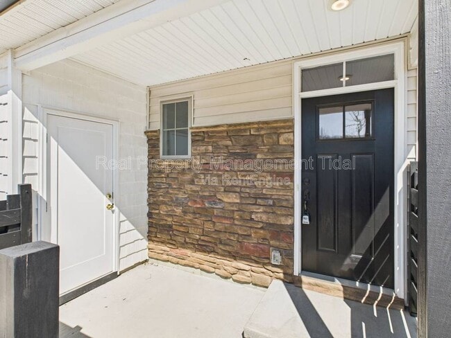 Building Photo - 604 Kathy Ann Wy W