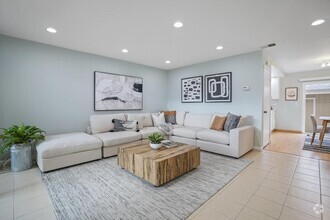Building Photo - 842 Juno Ln