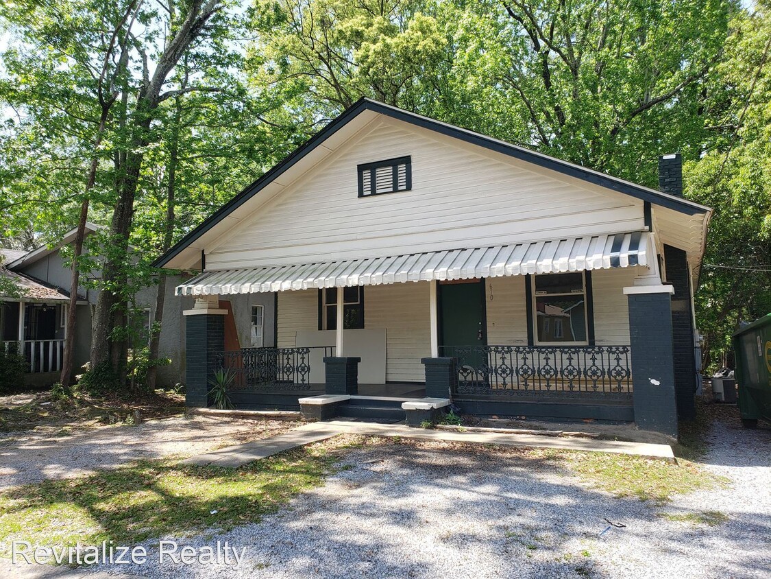 Primary Photo - 3 br, 1 bath House - 610 Dauphin Island Pkwy