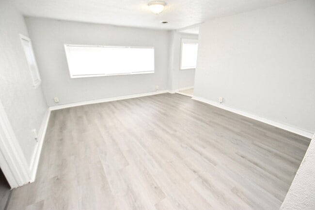 Foto del edificio - Mishawaka IN 2 bedroom home