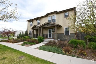Building Photo - 2059 Uinta St