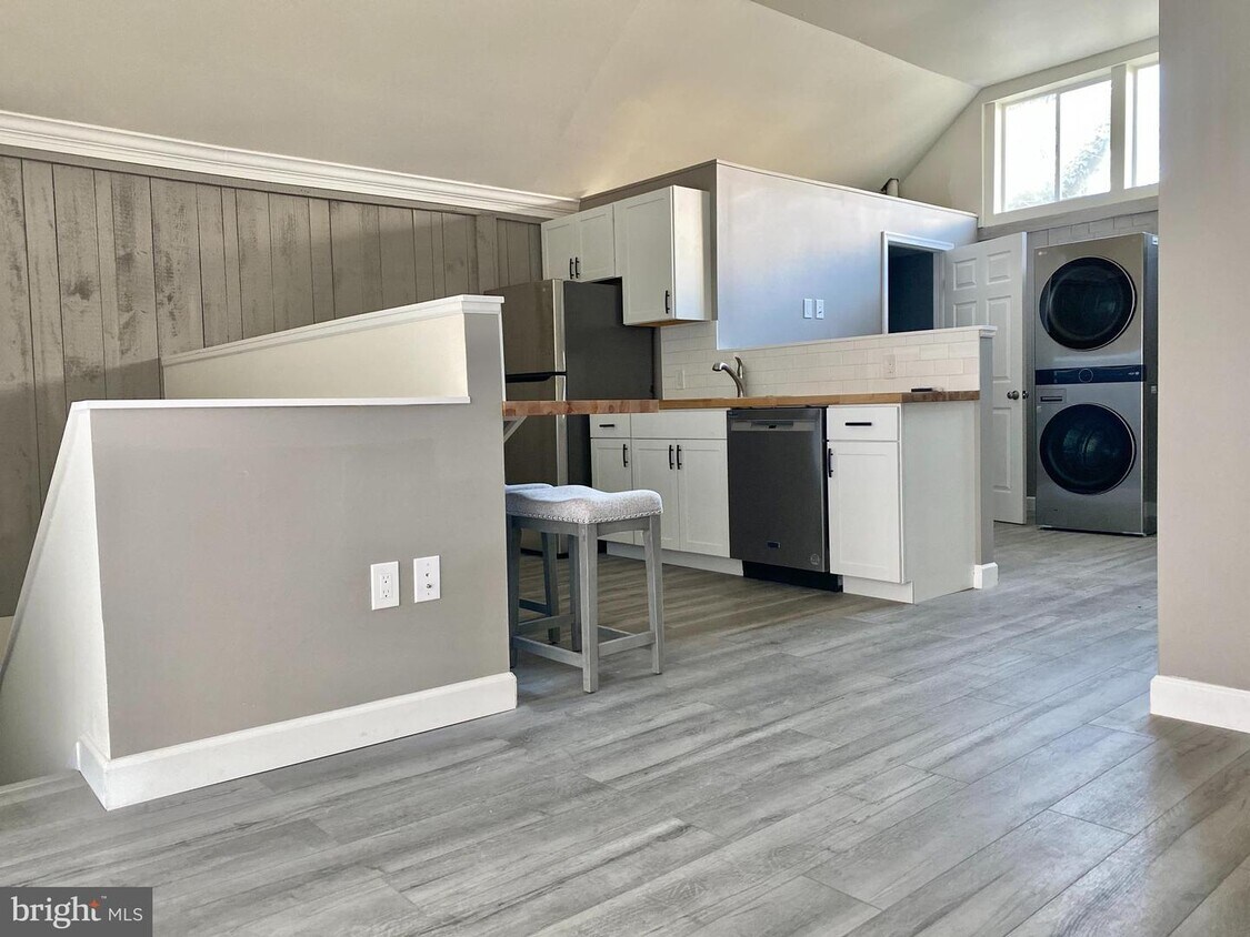 Foto principal - 4340 Millcreek Rd