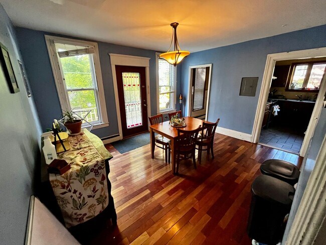 Foto del edificio - Varsity Management