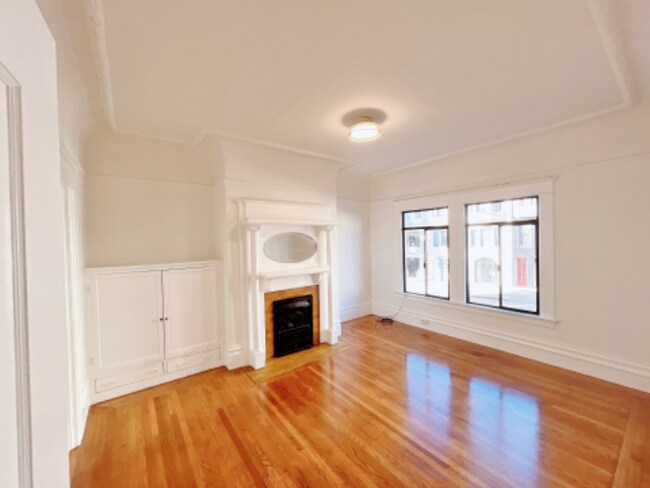 Building Photo - 1525 Jackson St