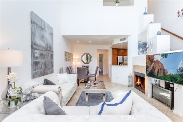 Building Photo - 109 Jadestone