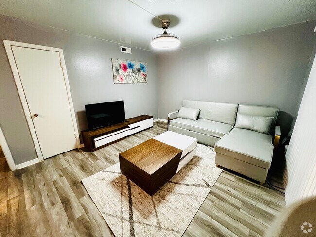 1 Bedroom All Bills Paid