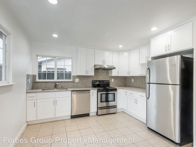 Building Photo - 4 br, 2 bath House - 3907 Sark Way