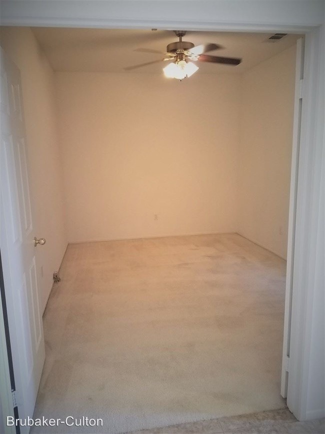 Building Photo - 4 br, 2 bath House - 1296 Riverstone Ct.