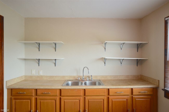 Foto del edificio - 2108 Ringgold Ave