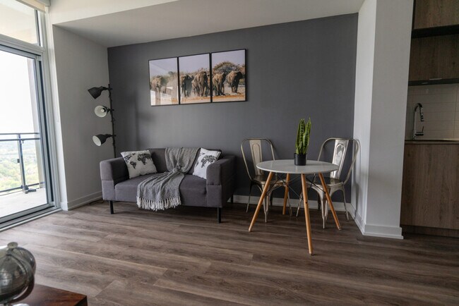 Photo du bâtiment - 35 Greenfield Ave