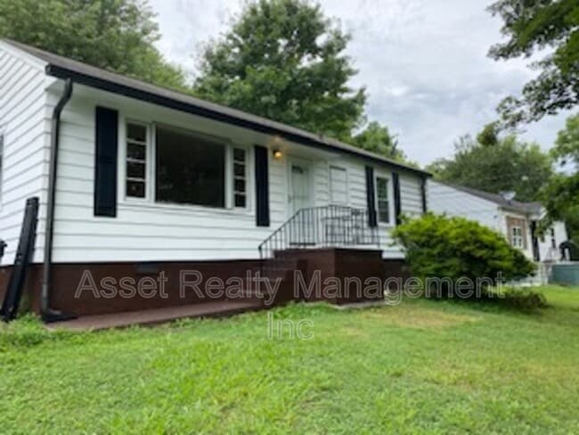 Photo - 4403 Coffey St SW House