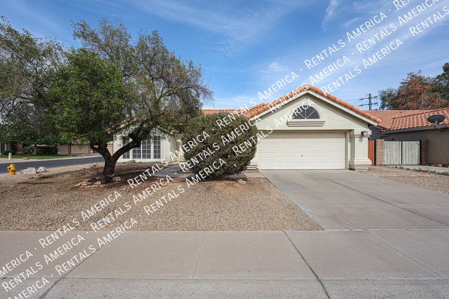 Primary Photo - 1241 N Longmore St