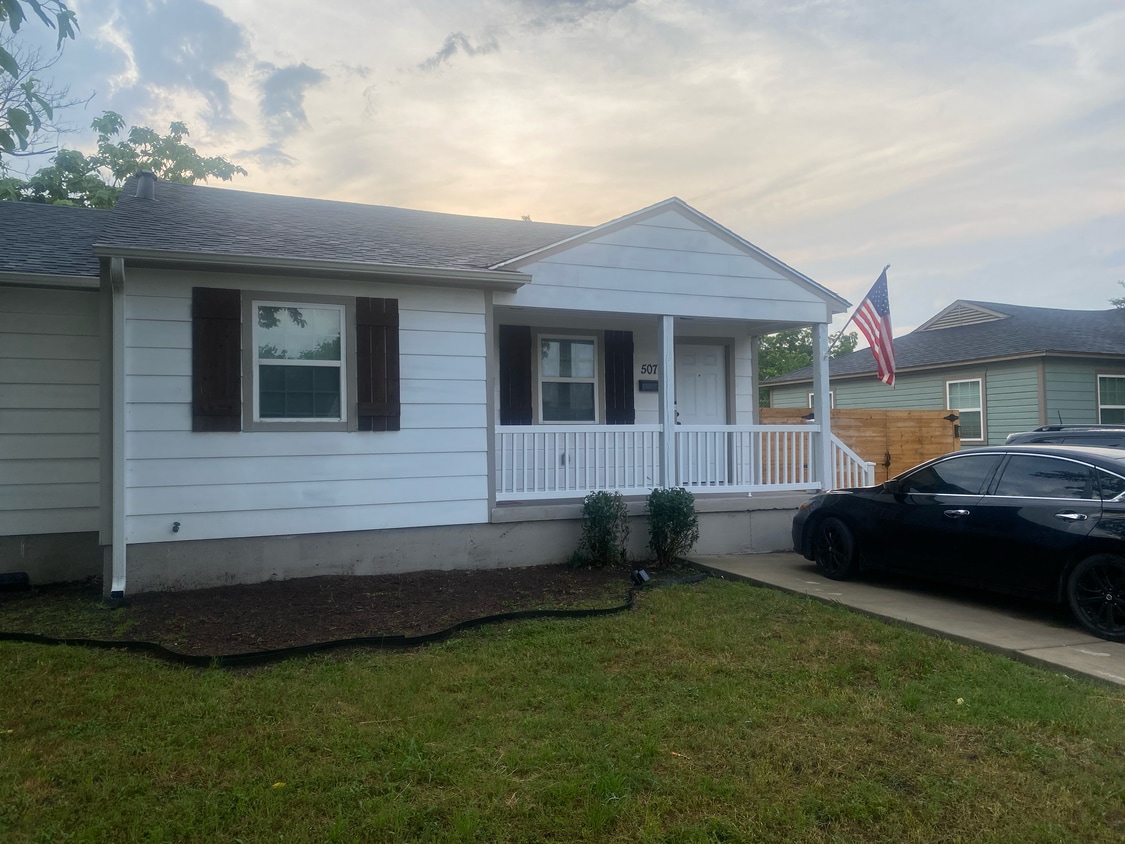 Photo - 507 NE 19th Street