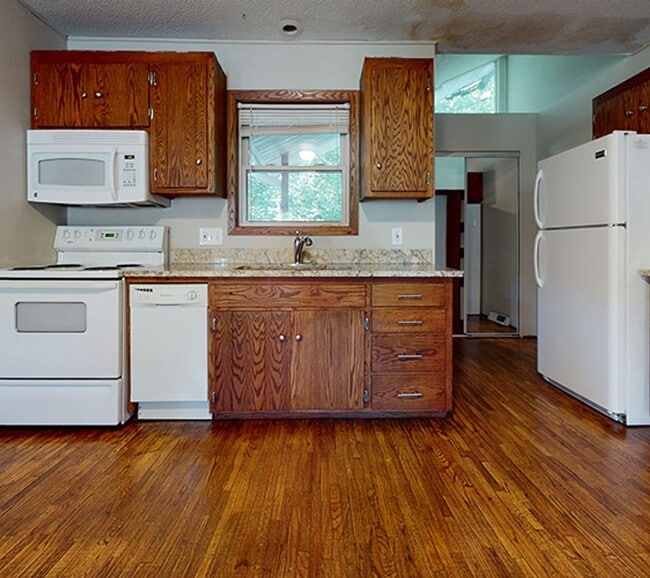 Foto del edificio - 1087 18th Ave SE