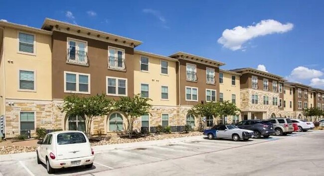 Building Photo - 115 Darson Marie Dr