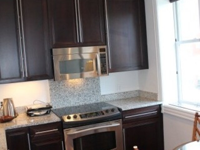 Building Photo - 1700 13th St NW