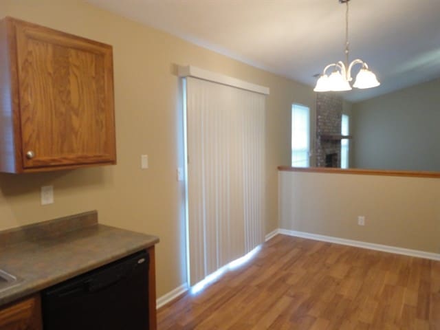 Building Photo - 8956 Mallard Green Dr