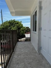 Building Photo - 830 NW 23rd Ct