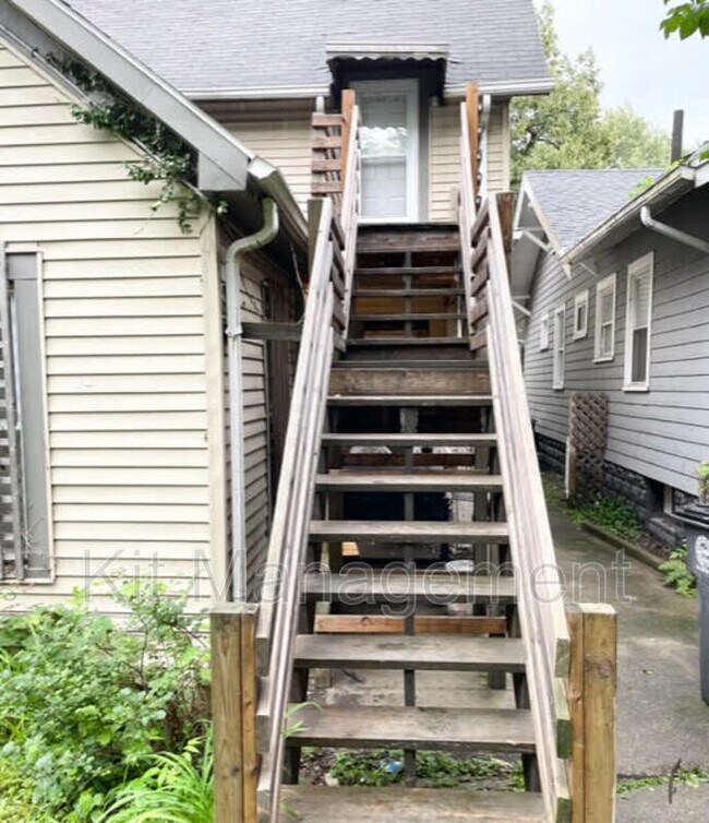 Foto del edificio - 4053 Walker Ave