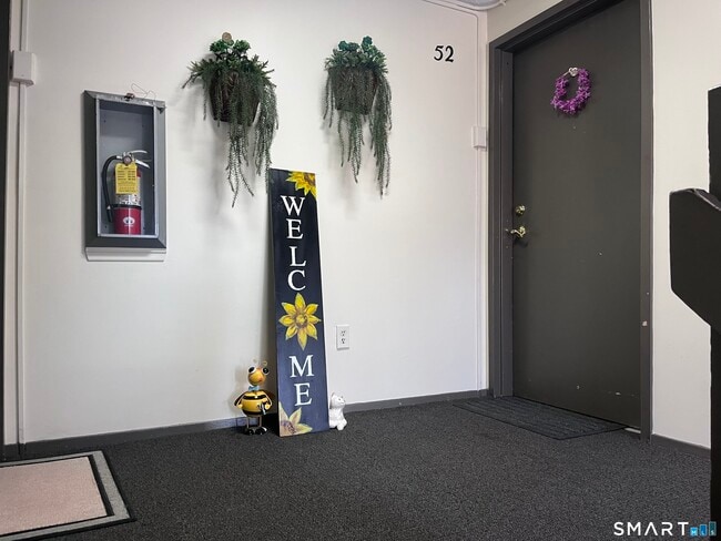 Building Photo - 52 Heather Ridge