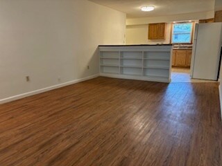 Building Photo - 1003 E McHenry St