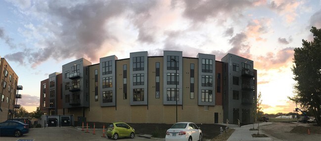 Building Photo - 250 State St