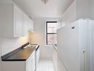 Primary Photo - 39-92-92 47th St
