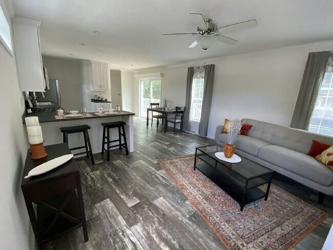 Building Photo - 3443 Lil Wolf Dr
